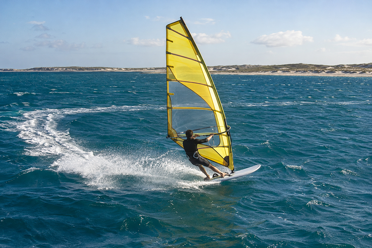 Session at Windsurfing Urnersee (Flüelen)